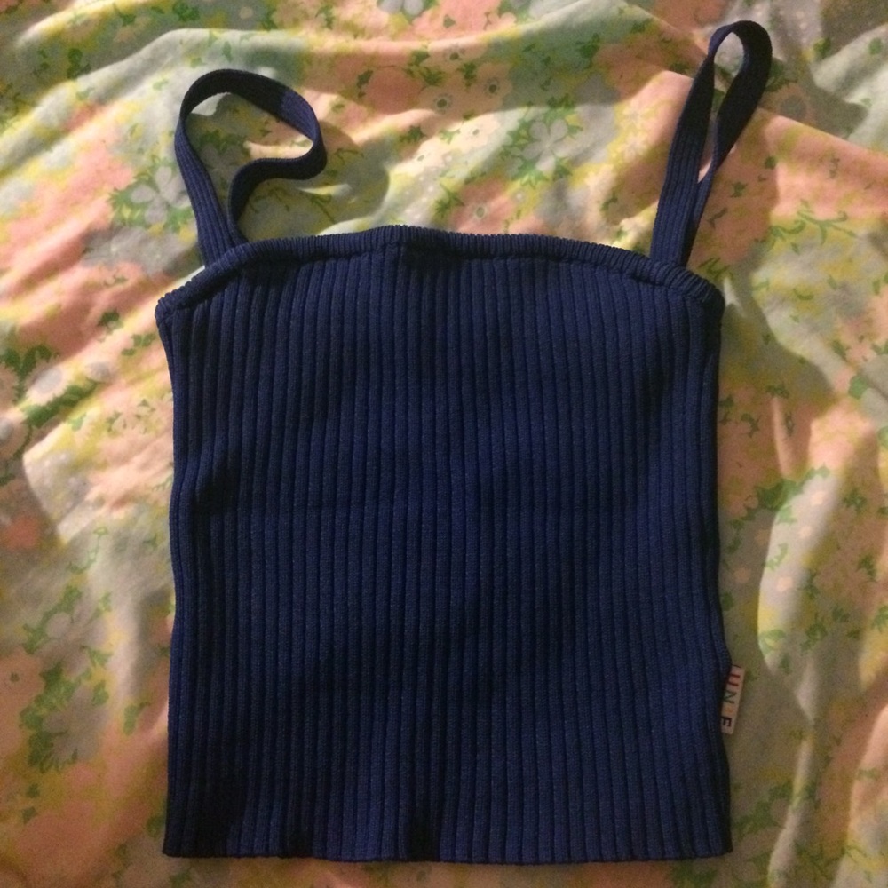 Unif Cameron top